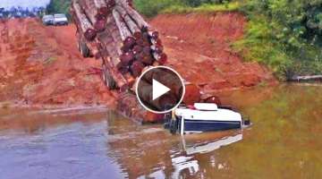 Dangerous Crazy Trucks Driving Skills ! Crossing River & Extremely Bad Muddy Roads