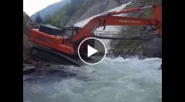 Excavator River crosing at kinnaur hp