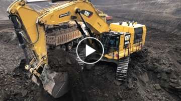 Cat 6015B Excavator Loading Trucks - Sotiriadis/Labrianidis Mining