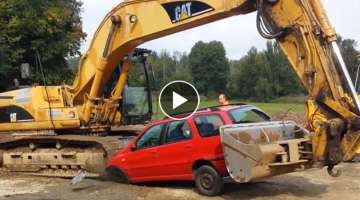 Biggest Powerful Excavators Fast Destroyed & Scrapped Luxury Cars Such As Audi, BMW For Fly-Tippi...