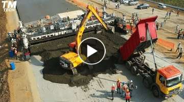 World's Fastest Road Construction Machines, Amazing Asphalt Paving Technology That Is Next Level