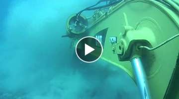  CAT submarine hydraulic excavator under the SEA part 2