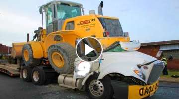 AMAZING Extremely Crazy Dangerous Bulldozers & Excavator Driving Compilation