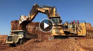Cat 6040 Excavator Loading Dumpers And Operator View