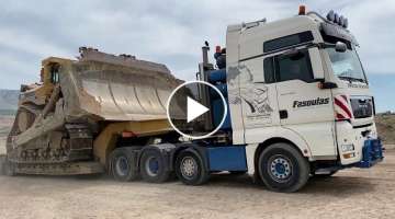 Loading And Transporting The Caterpillar D11R Bulldozer - Fasoulas Heavy Transports
