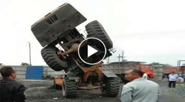 15 Dangerous IDIOTS Operator Incident Heavy Equipment Work - Dump Truck, Bulldozer, Excavator Fai...