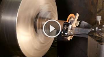 Ultimate bicycle disc brake test with large lathe