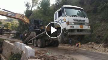 How to Load Sany 220 Excavator On Trailer With Breaker 